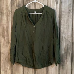 Old navy olive green long sleeve blouse